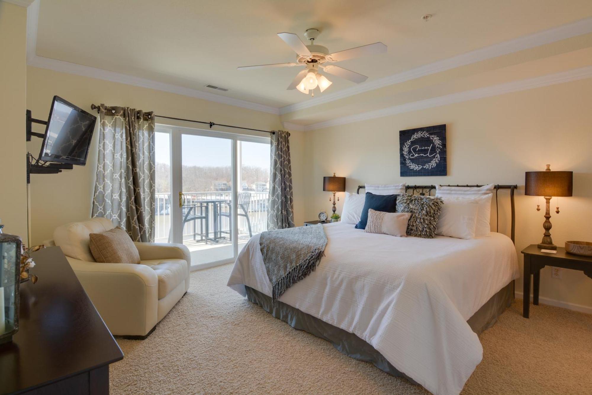Lakefront Osage Beach Condo With Pool And Water Views! Экстерьер фото